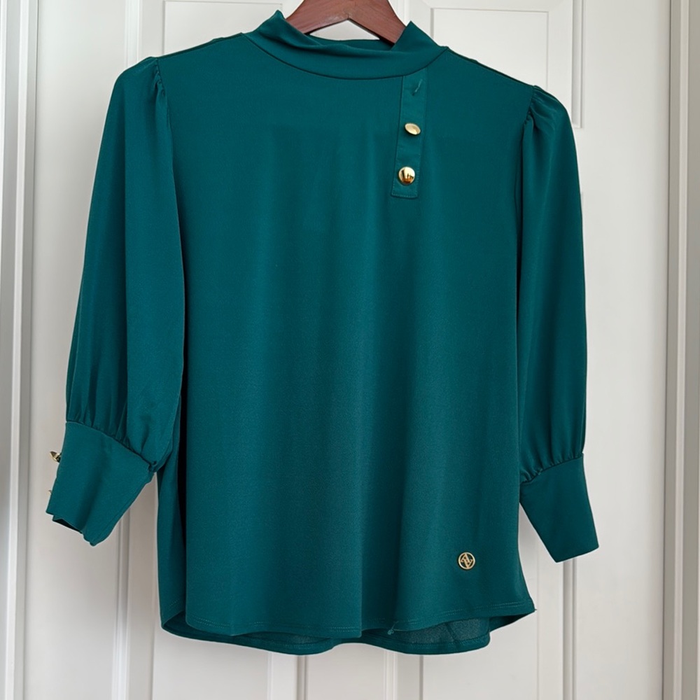 Adrienne Vittadini Top Size 2X Green Boxy Blouse Mandarin Collar Gold Buttons